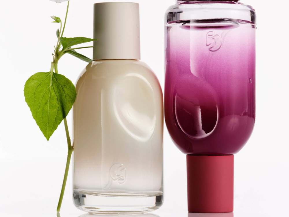 Glossier’s 2 New Perfumes Are the Ultimate It-Girl Fragrances featured image